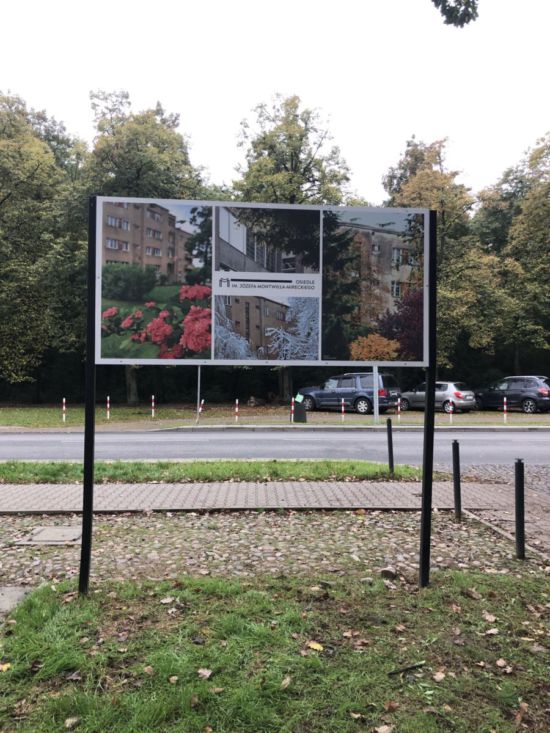 wykonanie i montaż tablicy dla osiedla Montwiłła - Mireckiego